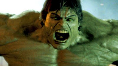 Im Kino: "Der unglaubliche Hulk": Was ihn wohl so wütend macht? Für Hulk gibt es kein Halten mehr.