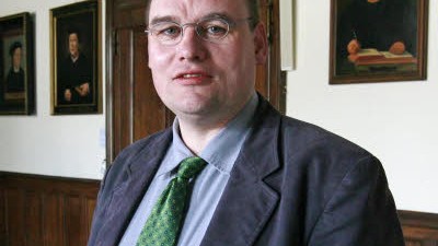 Rassismus in Ostdeutschland: Flieht zurück nach Westdeutschland: Pfarrer Reiner Andreas Neuschäfer.