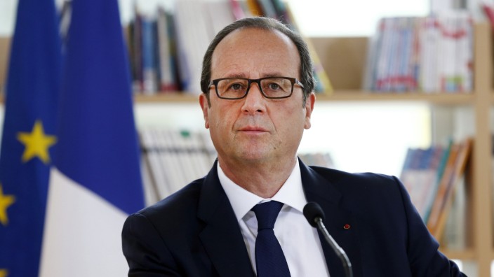 Krise in Frankreich: Lange hat Präsident Hollande mit Reformen in Frankreich gewartet. Vielleicht zu lange.