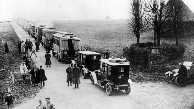 'Mit dem Taxi an die Marne', 1914