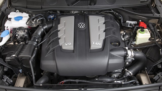 Der 262 PS starke V6-TDI-Motor des neuen VW Touareg Facelift.