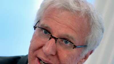 Finanzkrise: Bankenprofessor Udo Steffens will die Topmanager der Finanzinstitute stärker in die Verantwortung nehmen.