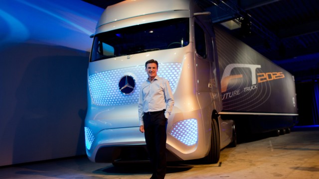 IAA Nutzfahrzeuge 2014: Mercedes Future Truck 2025 und Wolfgang Bernhard