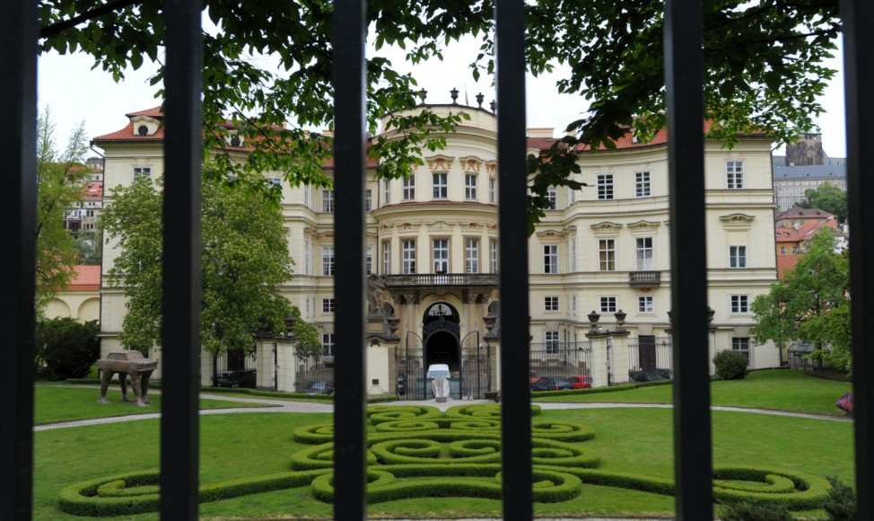 Palais Lobkowicz - Deutsche Botschaft in Prag