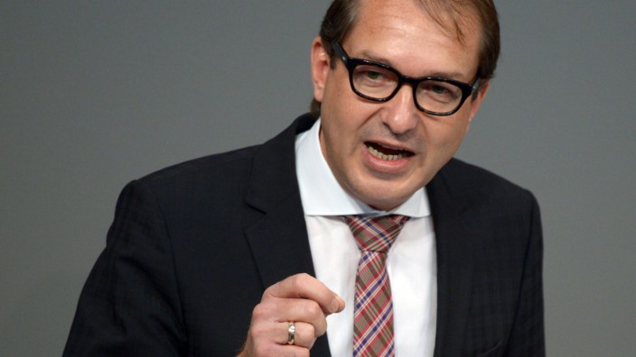 Verkehrsminister Alexander Dobrindt im Bundestag