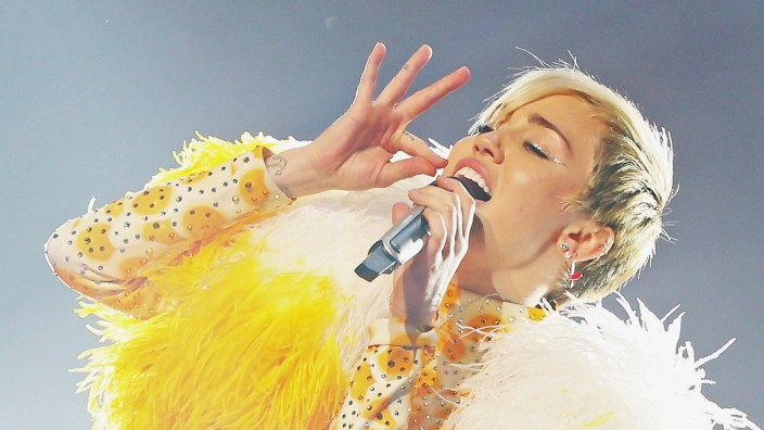 Miley Cyrus Performs Live In Melbourne