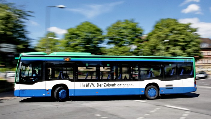 Expressbus von Freising nach Garching: Bis der Expressbus nach Garching in Betrieb genommen wird, müssen die Freisinger noch mindestens bis Oktober 2021 warten.