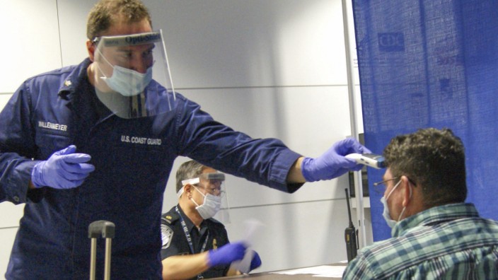 Ebola-Screening am Flughafen