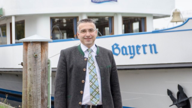 Starnberg bereitet Öffnungen vor: Michael Grießer, Geschäftsführer der Bayerischen Seenschifffahrt: "Entscheidend ist für uns, wo unsere jeweiligen Heimathäfen liegen".