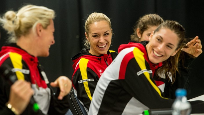 Fed Cup final - Germany press conference