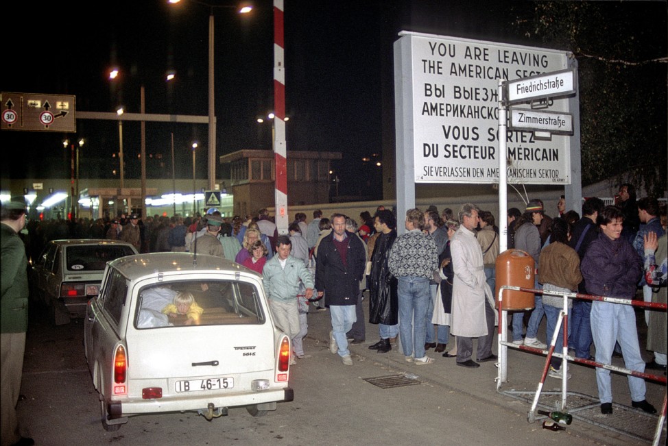 Checkpoint Charlie, 1989