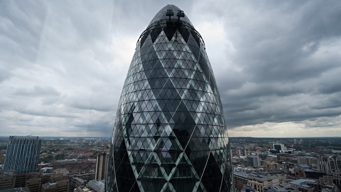 Immobilien: "The Gherkin" - die Essiggurke, so wird der Glasturm des Stararchitekten Norman Foster genannt. Das Gebäude im Herzen der City of London soll bald einem Brasilianer gehören.