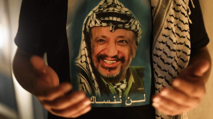 Palestinians to mark 10 years since death of Yasser Arafat