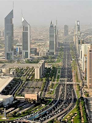 Boom-Emirat Dubai, AP