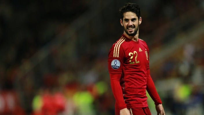 Spain's Isco smiles during their Euro 2016 Group C qualifying soccer match against Belarus in Huelva