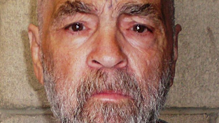 Mass murderer Manson to marry in priso