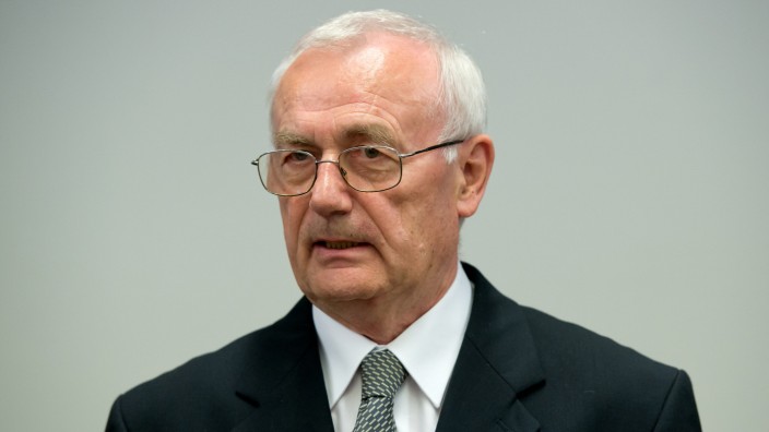 Jugoslawischer Ex-Geheimdienstchef vor Gericht