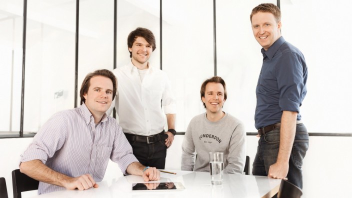 Thermostat-Hersteller Tado: Christian Deilmann (links) mit dem Chefteam seines Unternehmens Tado.