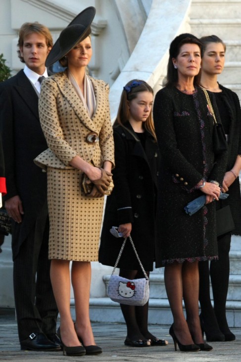 Fürstenfamilie von Monaco beim Nationalfeiertag