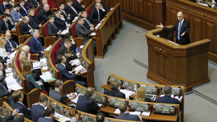 Ukrainian Prime Minister Arseniy Yatsenyuk speaks in Ukrainian Pa