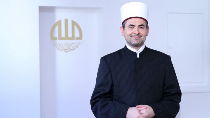 Imam Benjamin Idriz: "Mohammed würde von Menschen nie verlangen, Gewalt auszuüben", sagt Imam Benjamin Idriz.