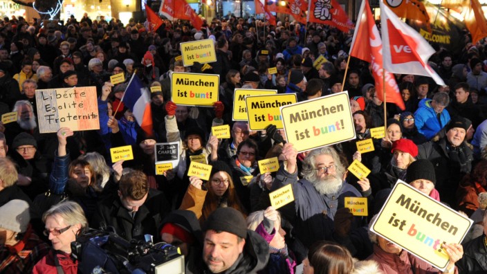 Protest gegen Demo der Anti-Islam-Bewegung "Bagida" in München