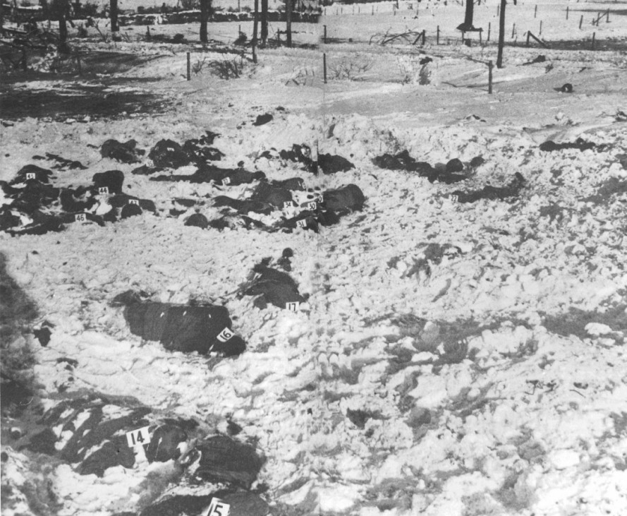 Leichen erschossener Amerikaner bei Malmedy, 1944
