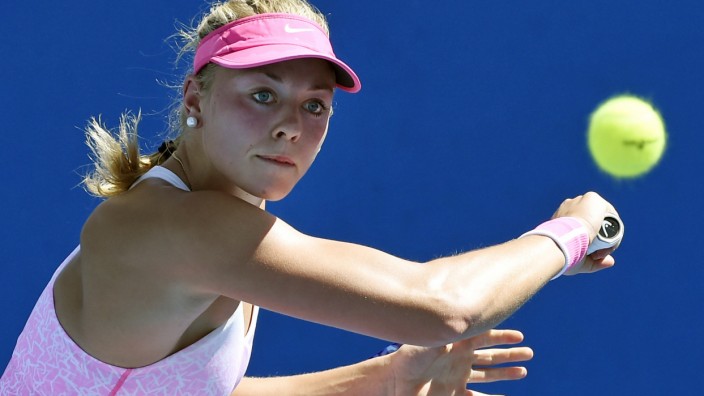 Carina Witthöft bei den Australian Open: Wie eine Planierraupe unterwegs: Carina Witthöft.