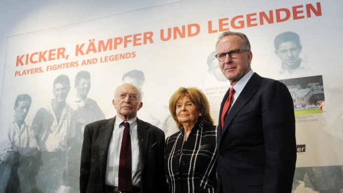 Ausstellungseröffnung 'Kicker, Kämpfer und Legenden'