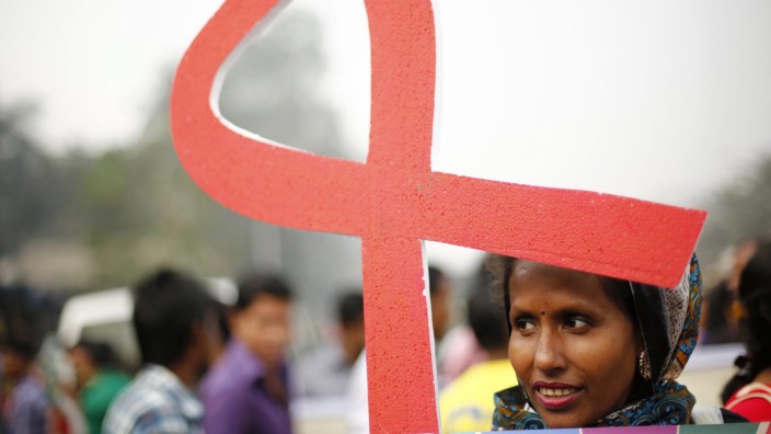 Rally held on World AIDS day in Dhaka