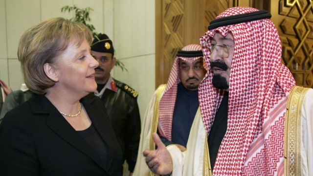 Merkel trifft Saudi-Arabiens König Abdullah