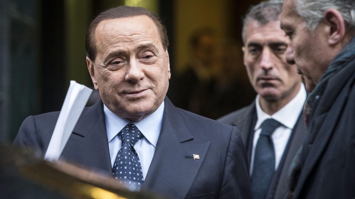 Berlusconi leaves meeting with Angelino Alfano