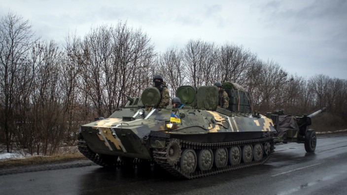 Ihr Forum: Die ukrainische Armee könnte demnächst durch Waffenlieferungen aus den USA unterstützt werden.