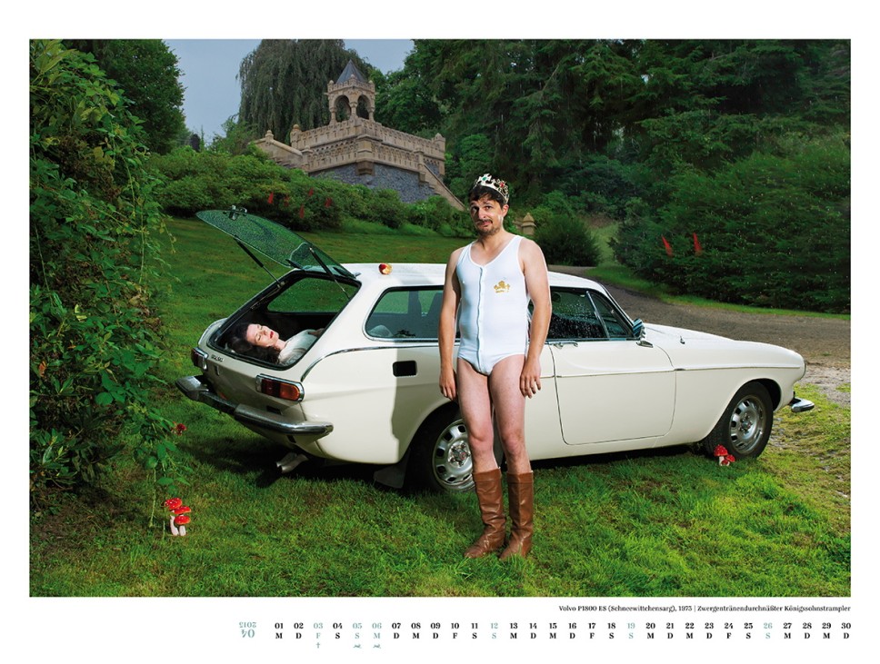 Ein Model aus dem Jahr 2015 im Autowäsche Kalender