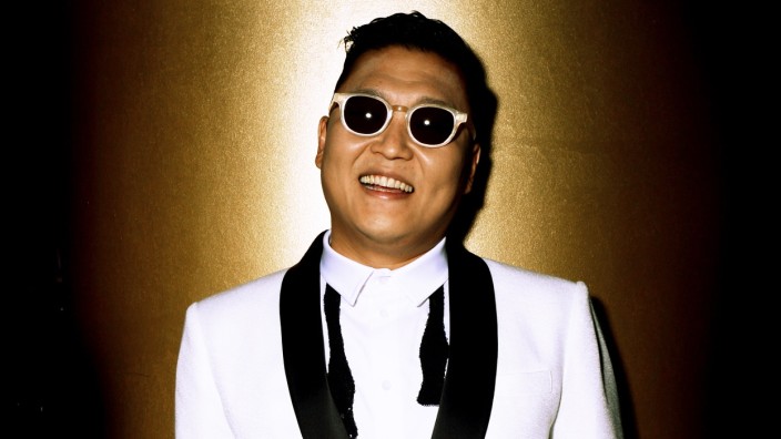 South Korean pop star Psy; psy gangdam style