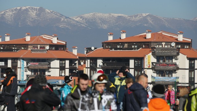 Bansko Ski Resort Draws Foreign Tourists