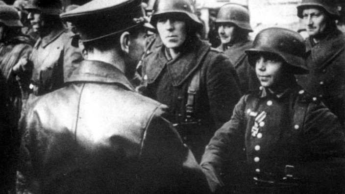 Goebbels besucht Soldaten an der Ostfront; Bildergalerie Ostfront 1945