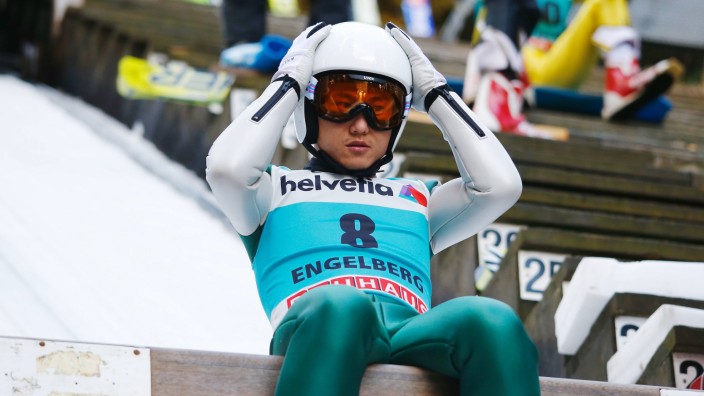 19 12 2014 Engelberg SCHWEIZ FIS Weltcup Skispringen Seou Choi KOR PUBLICATIONxNOTxINxSUI