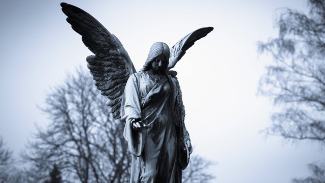 Germany Cologne Statue of angel at Melatenfriedhof PUBLICATIONxINxGERxSUIxAUTxHUNxONLY KJ000228