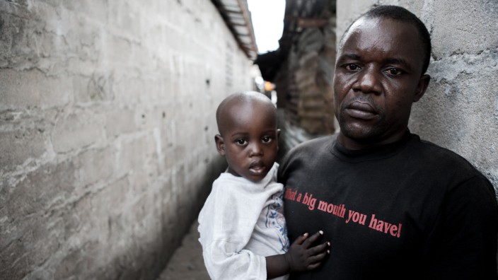 Ein Jahr Ebola: Vorsichtige Rückkehr zur Normalität