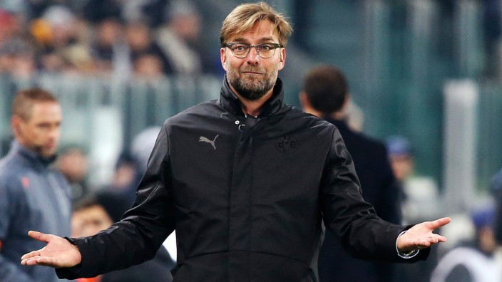 Borussia Dortmund's coach Klopp reacts during their Champions League round of 16 first leg soccer match against Juventus at the Juventus stadium in Turin