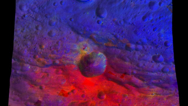 Zwergplaneten-Mission: Negativbild des Oppia-Kraters auf dem Zwergplaneten Vesta