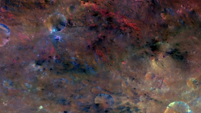Zwergplaneten-Mission: Sextilia-Krater auf Vesta
