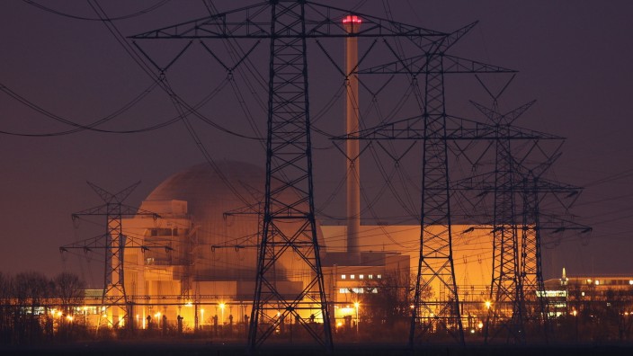 Seven Nuclear Power Plants Go Offline