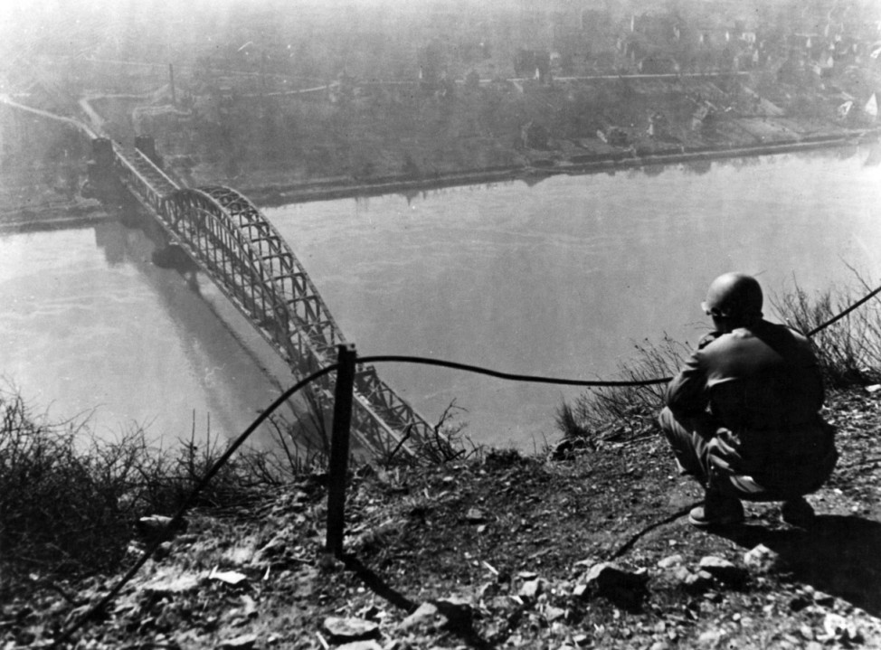 Brücke von Remagen, 1945