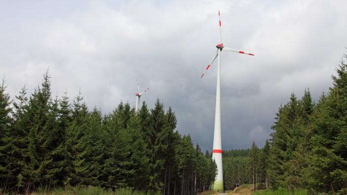 Naturschutz: Windräder sind nicht besonders schön. Auch nicht, wenn sie im Wald stehen. Im Bayerischen Wald sollen gleich 14 gebaut werden.