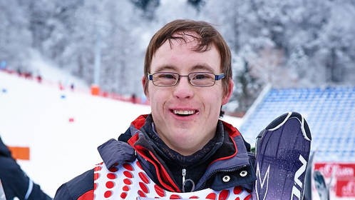 Down-Syndrom im Sport: Ob bei Schnee oder in der Sonne - in die Berge zieht es Albin Hofmayer zu jeder Jahreszeit.