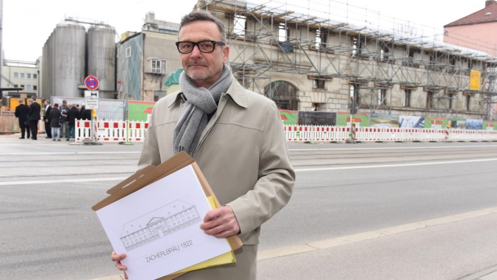 Neuer Paulaner-Verwaltungssitz: Vergebliche Rettungsaktion: Karl Lukas hatte sich in einer Petition für den Erhalt der historischen Bauform des Zacherlbräus eingesetzt.