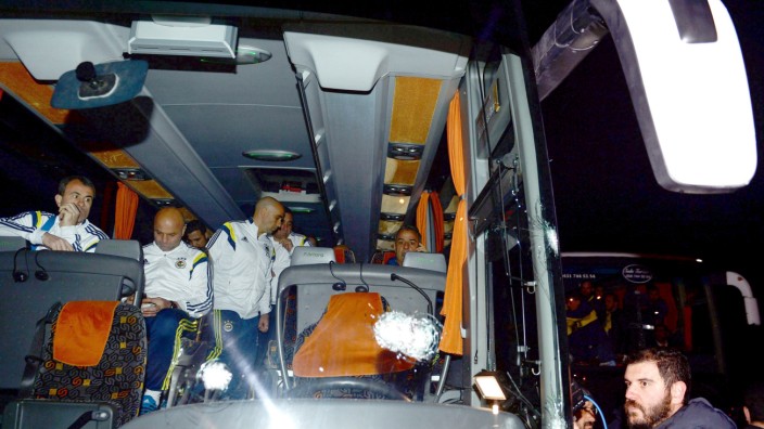 Fenerbahce's team bus shot by gunman