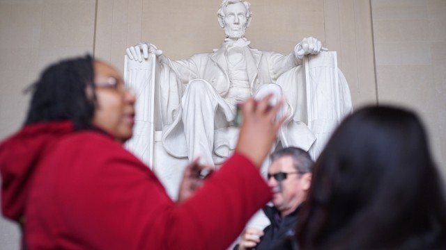 US-Präsident: Besucher am Lincoln Memorial in Washington, DC.